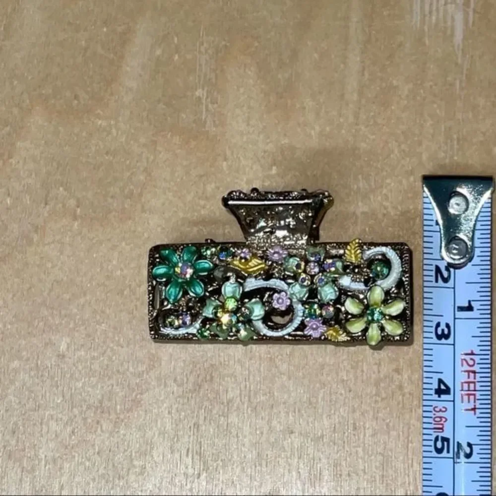 Vintage Rhinestone Hair Clip